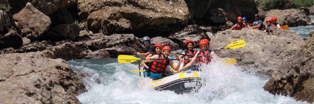 Rafting en Benasque, tramo de Piramides